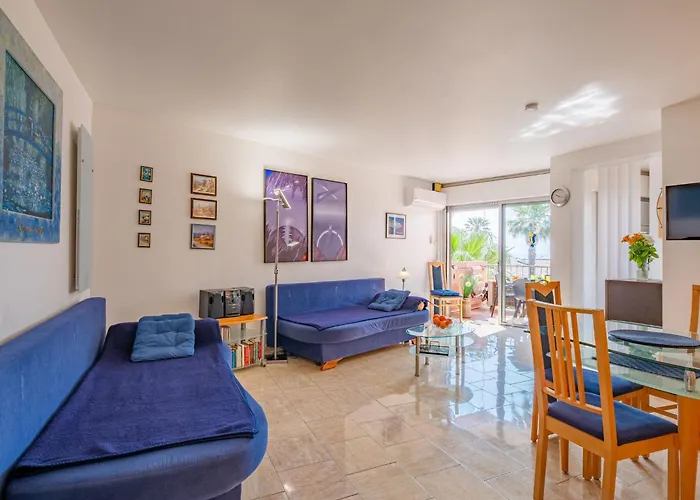 Botrel By Interhome Apartamento